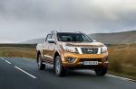 Nissan NP300 Navara Double Cab 2016 года (UK)